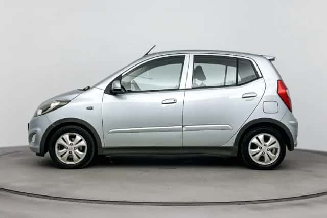 Hyundai i10 (2013) thumbnail 3