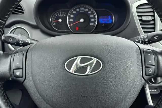 Hyundai i10 (2013) thumbnail 24