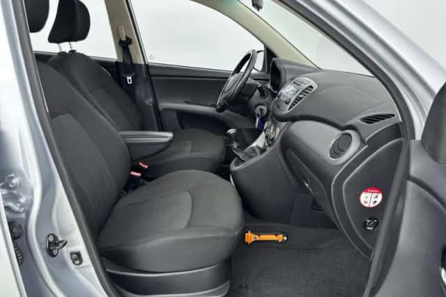 Hyundai i10 (2013) thumbnail 31