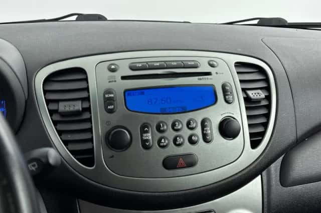 Hyundai i10 (2013) thumbnail 9