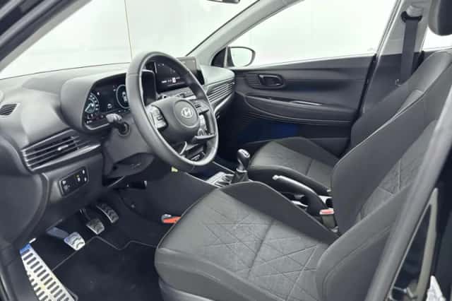 Hyundai Bayon (2022) thumbnail 11