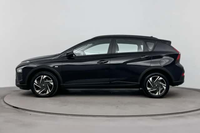 Hyundai Bayon (2022) thumbnail 3