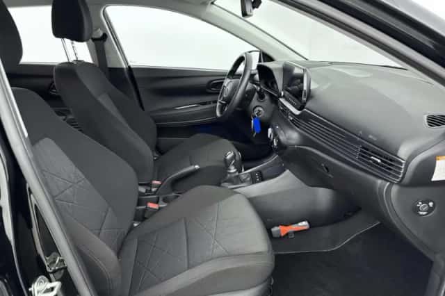 Hyundai Bayon (2022) thumbnail 26
