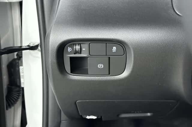 Hyundai Inster (2025) thumbnail 25