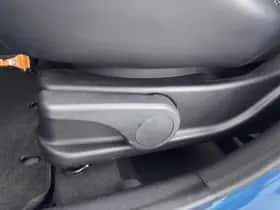 Hyundai i10 (2011) thumbnail 11