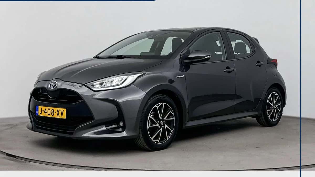 Toyota Yaris (2020) — foto 1