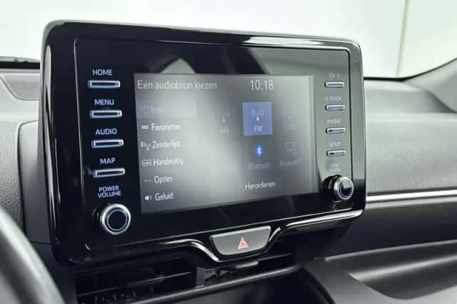 Toyota Yaris (2020) thumbnail 15