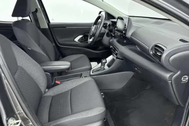 Toyota Yaris (2020) thumbnail 31