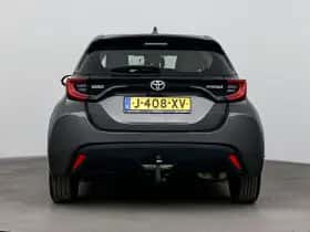 Toyota Yaris (2020) thumbnail 5