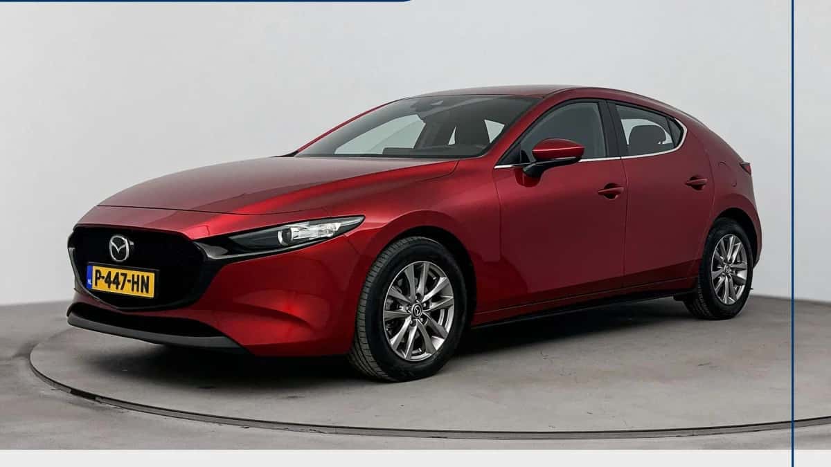 Mazda 3 (2022) — foto 1