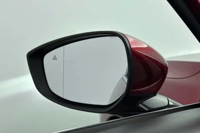 Mazda 3 (2022) thumbnail 22