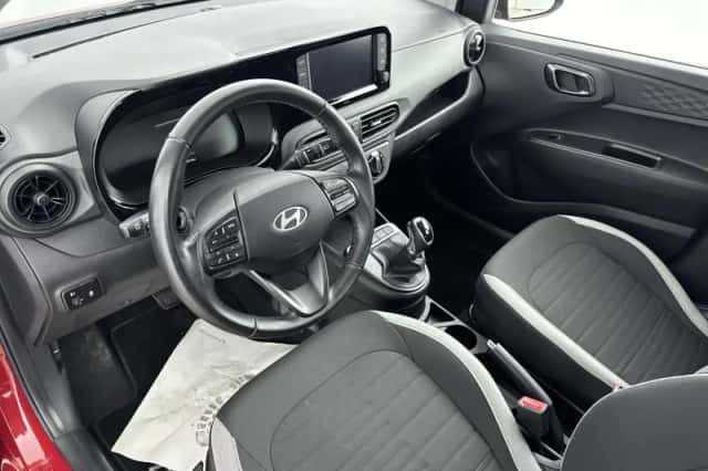 Hyundai i10 (2023) thumbnail 16