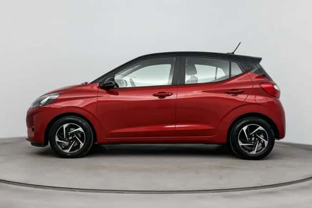 Hyundai i10 (2023) thumbnail 3