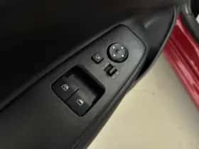 Hyundai i10 (2023) thumbnail 24