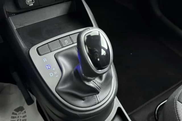 Hyundai i10 (2023) thumbnail 25