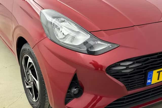 Hyundai i10 (2023) thumbnail 27