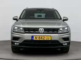 Volkswagen Tiguan (2017) thumbnail 5