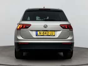 Volkswagen Tiguan (2017) thumbnail 6