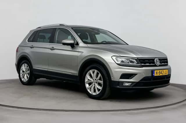 Volkswagen Tiguan (2017) thumbnail 7