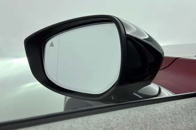 Mazda MX-30 (2023) thumbnail 24