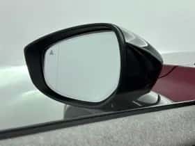 Mazda MX-30 (2023) thumbnail 24