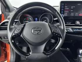 Toyota C-HR (2020) thumbnail 14