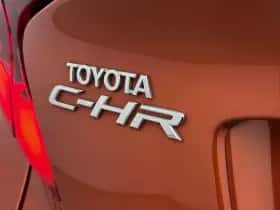 Toyota C-HR (2020) thumbnail 26