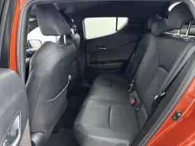 Toyota C-HR (2020) thumbnail 30