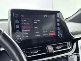 Toyota C-HR (2020) thumbnail 8