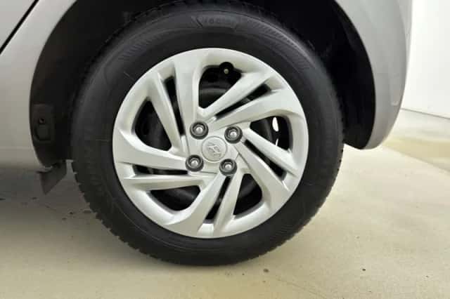 Hyundai i10 (2020) thumbnail 11