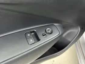 Hyundai i10 (2020) thumbnail 16