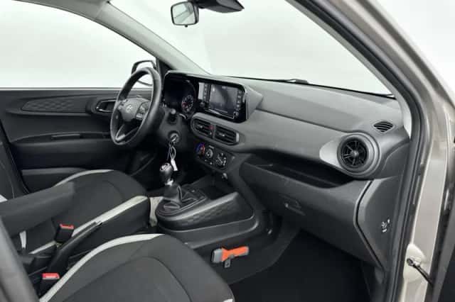 Hyundai i10 (2020) thumbnail 9