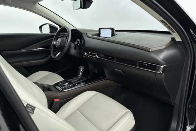 Mazda CX-30 (2021) thumbnail 19