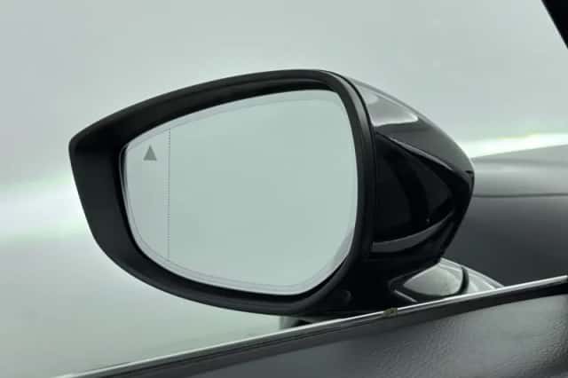 Mazda CX-30 (2021) thumbnail 20