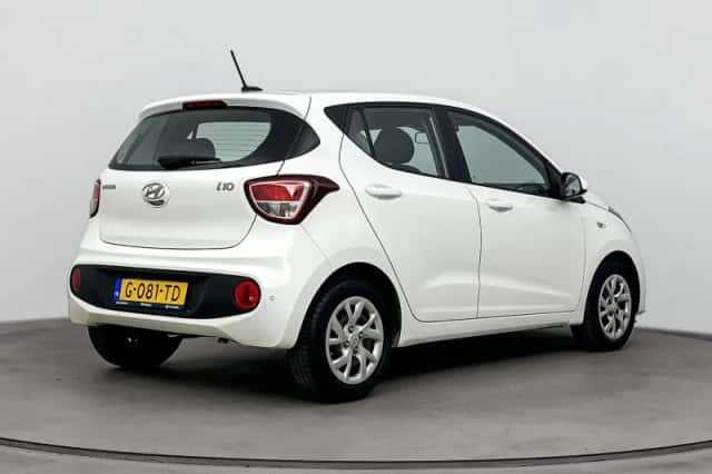 Hyundai i10 (2019) thumbnail 2