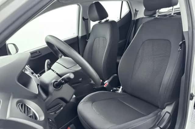 Hyundai i10 (2018) thumbnail 23