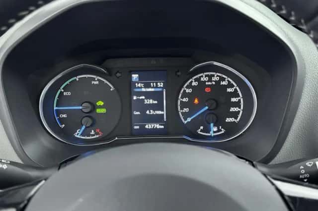 Toyota Yaris (2019) thumbnail 11