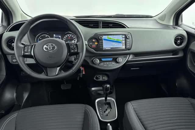 Toyota Yaris (2019) thumbnail 22