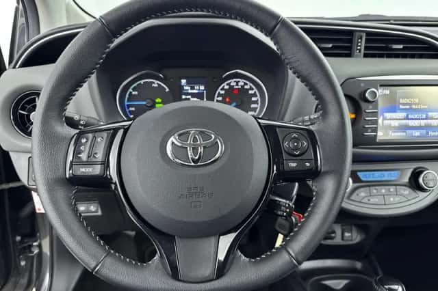 Toyota Yaris (2019) thumbnail 31