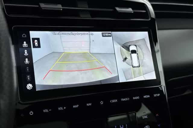 Hyundai Tucson (2023) thumbnail 14