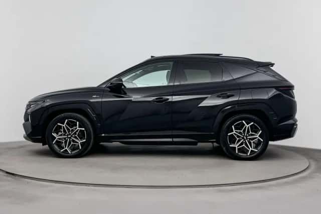 Hyundai Tucson (2023) thumbnail 3