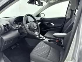 Toyota Yaris (2025) thumbnail 11