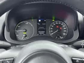 Toyota Yaris (2025) thumbnail 12