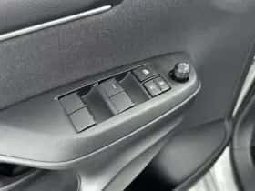 Toyota Yaris (2025) thumbnail 18