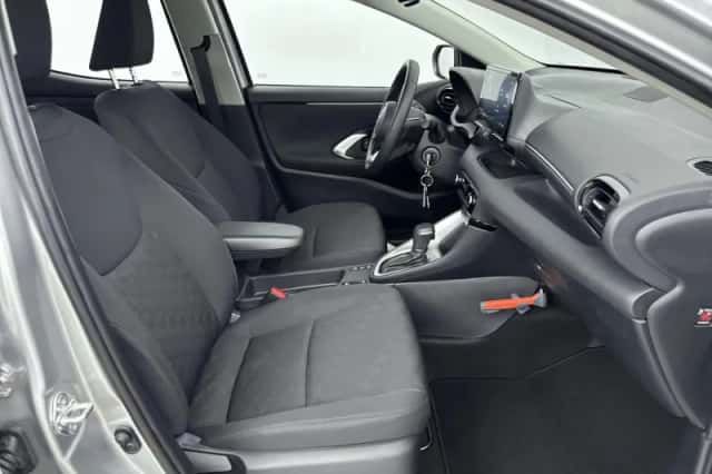 Toyota Yaris (2025) thumbnail 28