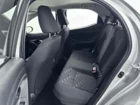 Toyota Yaris (2025) thumbnail 29
