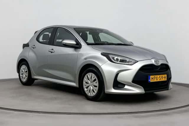Toyota Yaris (2025) thumbnail 7
