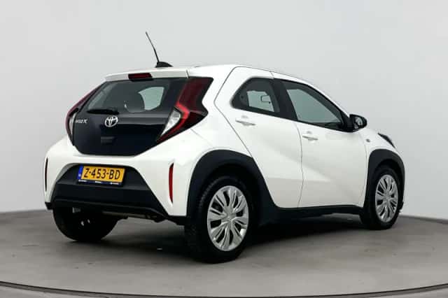 Toyota Aygo (2024) thumbnail 2