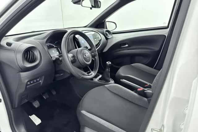 Toyota Aygo (2024) thumbnail 11