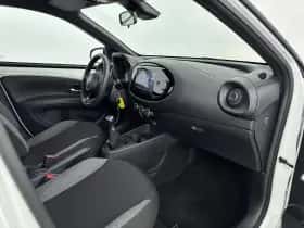 Toyota Aygo (2024) thumbnail 22